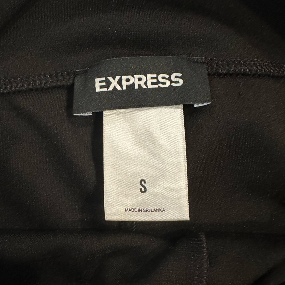 Express Leggings - Picture 4 of 8